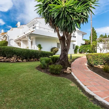 Penthouse-apartment Zum Wohlfuehlen אסטפונה